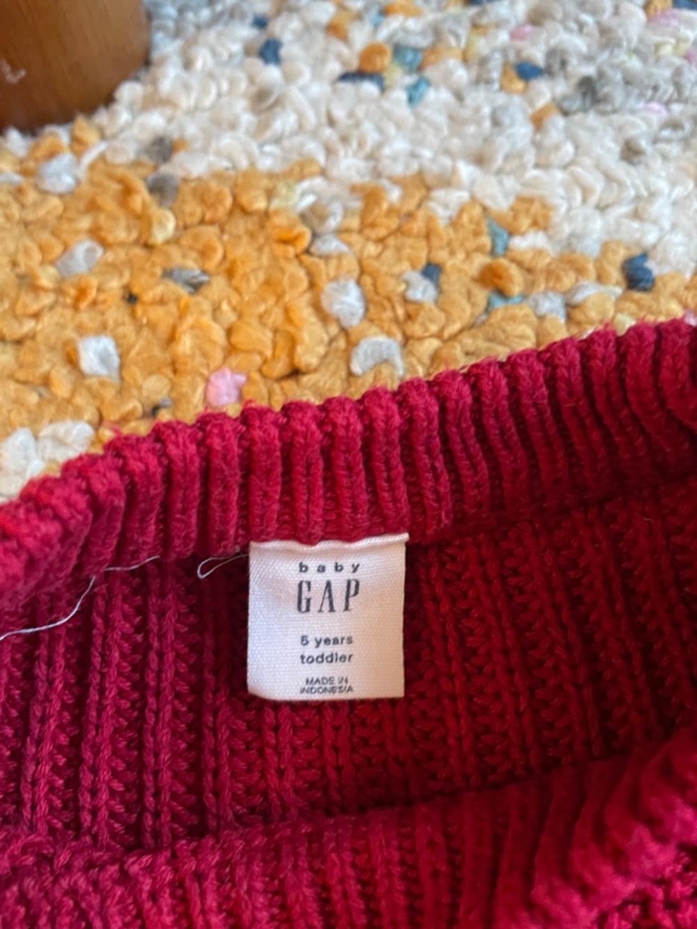 GAP Red Ribbed Knit Sweater - Picture 2 of 3